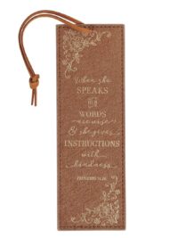 ΣΕΛΙΔΟΔΕΙΚΤΗΣ ΔΕΡΜΑΤΙΝΗ: When She Speaks