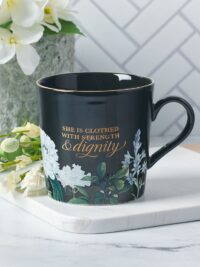 ΚΟΥΠΑ: She Is Clothed